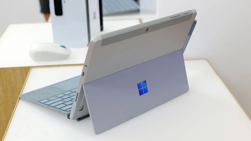 Surface Go 3 chinh thuc ra mat4