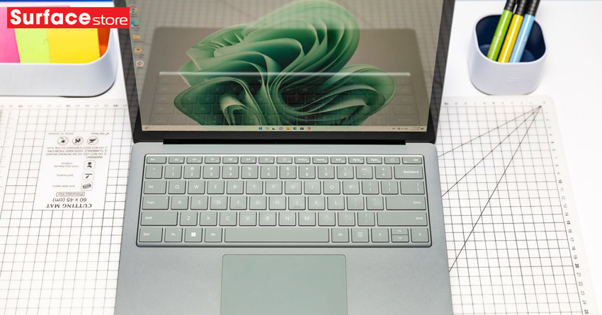 nen chon mua surface laptop 5 13 hay 15inch 3