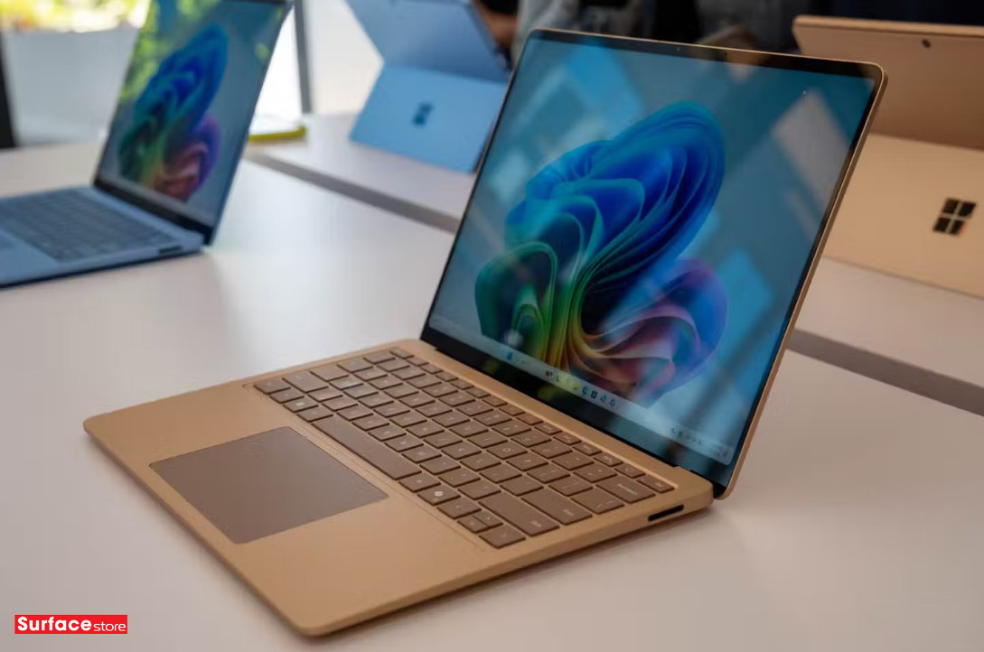Surface Laptop 7 so với Samsung Galaxy Book4 Edge: Copilot+ PC cao cấp nào phù hợp hơn với bạn? 3 Samsung