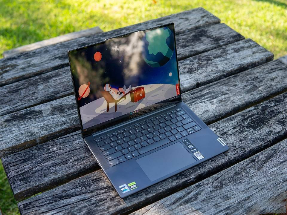 Surface Laptop 7 và Lenovo Slim Pro 9i: Đánh giá so sánh trong phân khúc siêu di động 3 Surface