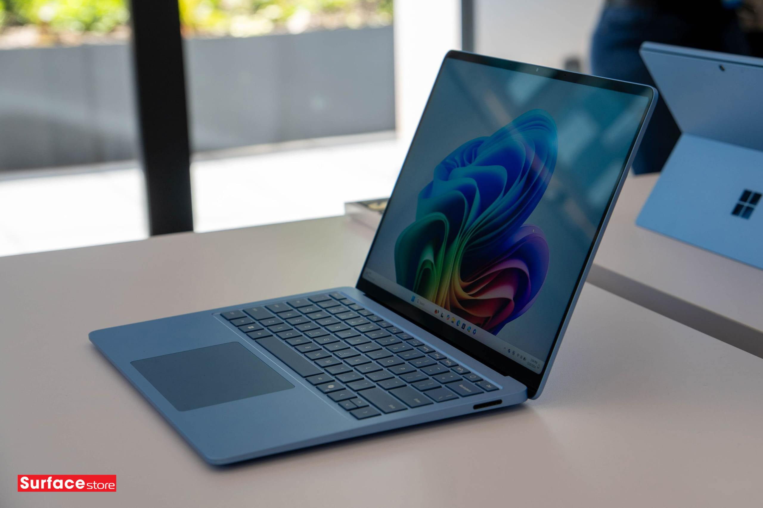 Surface Laptop 7 và Lenovo Slim Pro 9i: Đánh giá so sánh trong phân khúc siêu di động 6 Surface