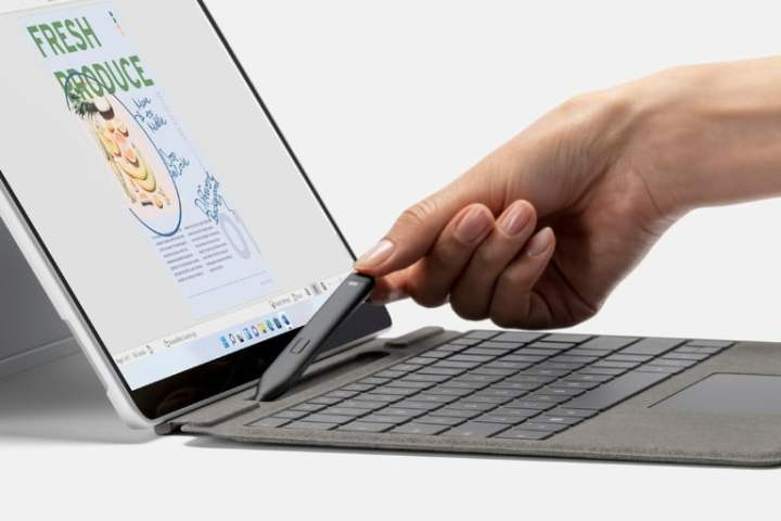Surface Pro 8 so với Surface Pro X mới: Thiết bị 2 trong 1 nào phù hợp với bạn? 2 Surface Pro