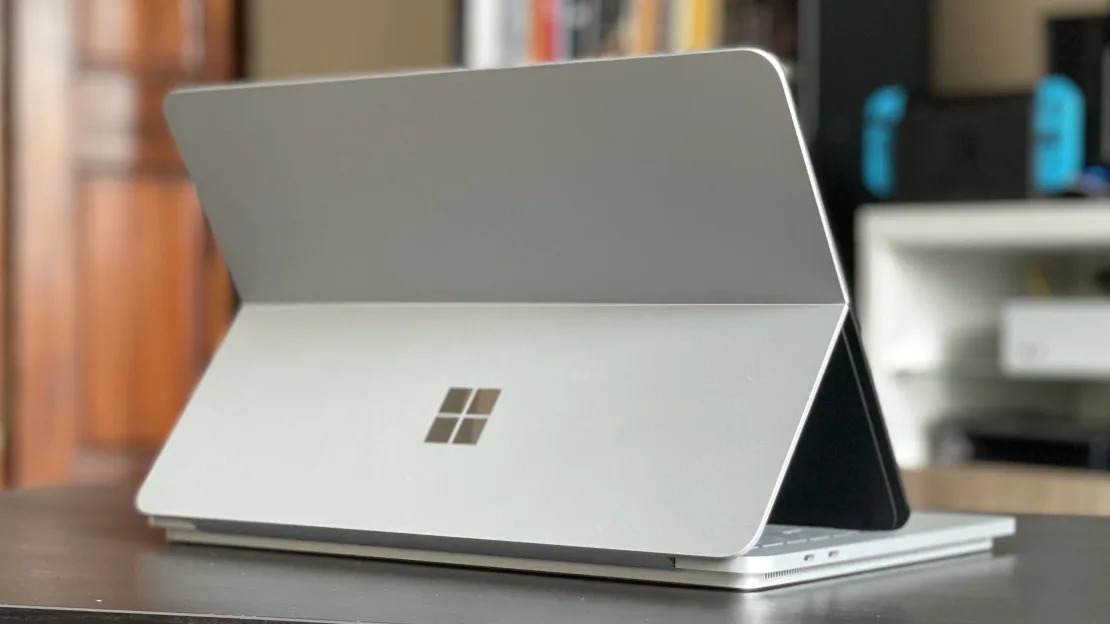 Microsoft Surface Laptop Studio: Một chiếc máy tính xách tay 2 trong 1 mạnh mẽ và đa năng 10 Surface