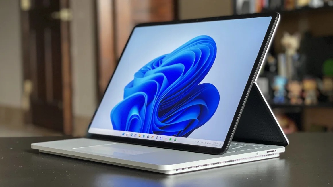 Microsoft Surface Laptop Studio: Một chiếc máy tính xách tay 2 trong 1 mạnh mẽ và đa năng 1 Surface
