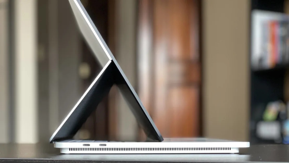 Microsoft Surface Laptop Studio: Một chiếc máy tính xách tay 2 trong 1 mạnh mẽ và đa năng 3 Surface