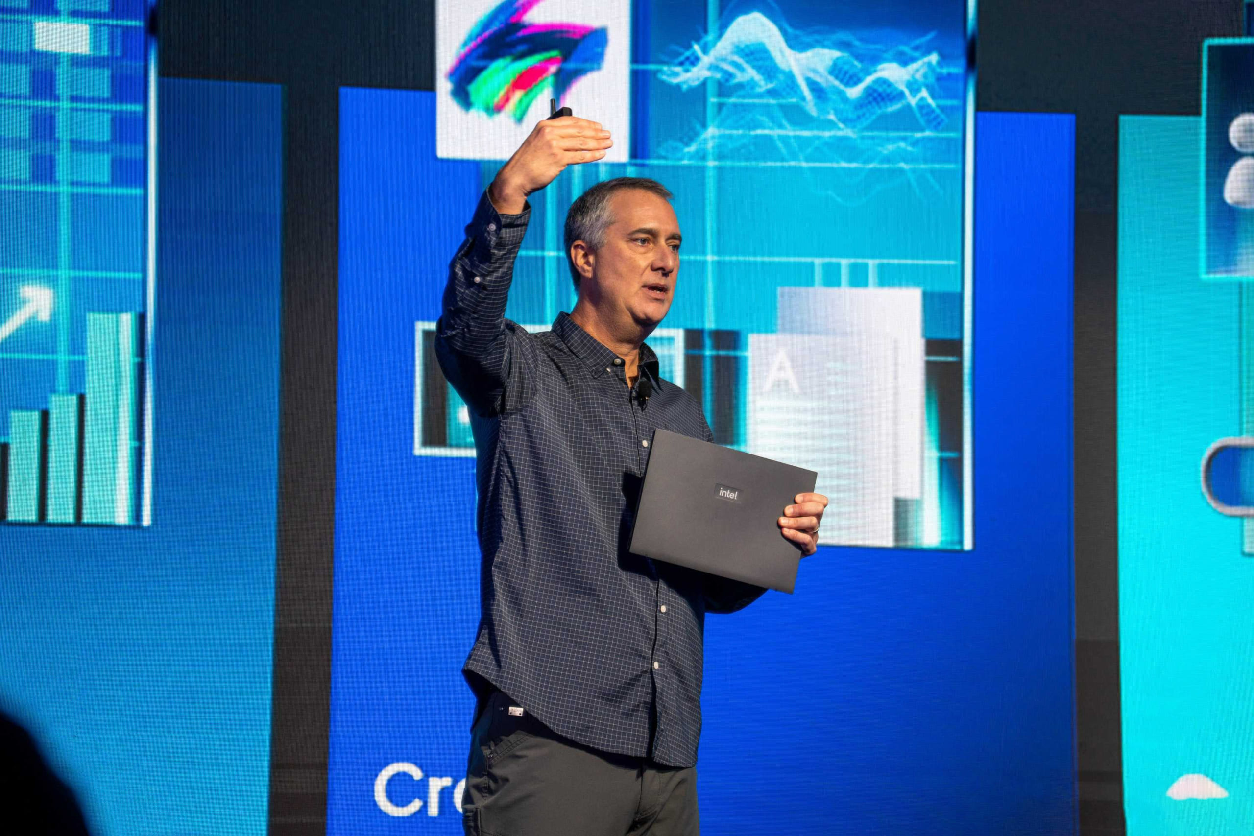 Chip Ryzen 9000 mới của AMD đang khiến mọi thứ trở nên tồi tệ hơn đối với Intel 5 AMD