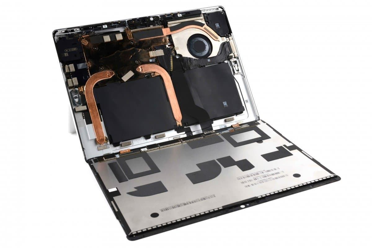 Surface Laptop 7 và Pro 11: Khả năng sửa chữa có bước nhảy vọt 2 Surface