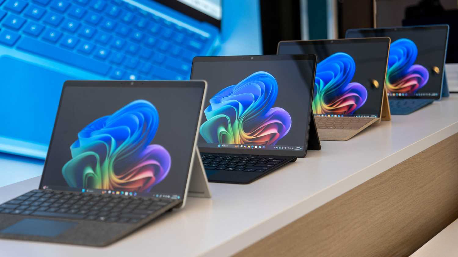 Surface Pro 11 5G – Bản nâng cấp xứng đáng với người dùng di động 4 Surface Pro 11