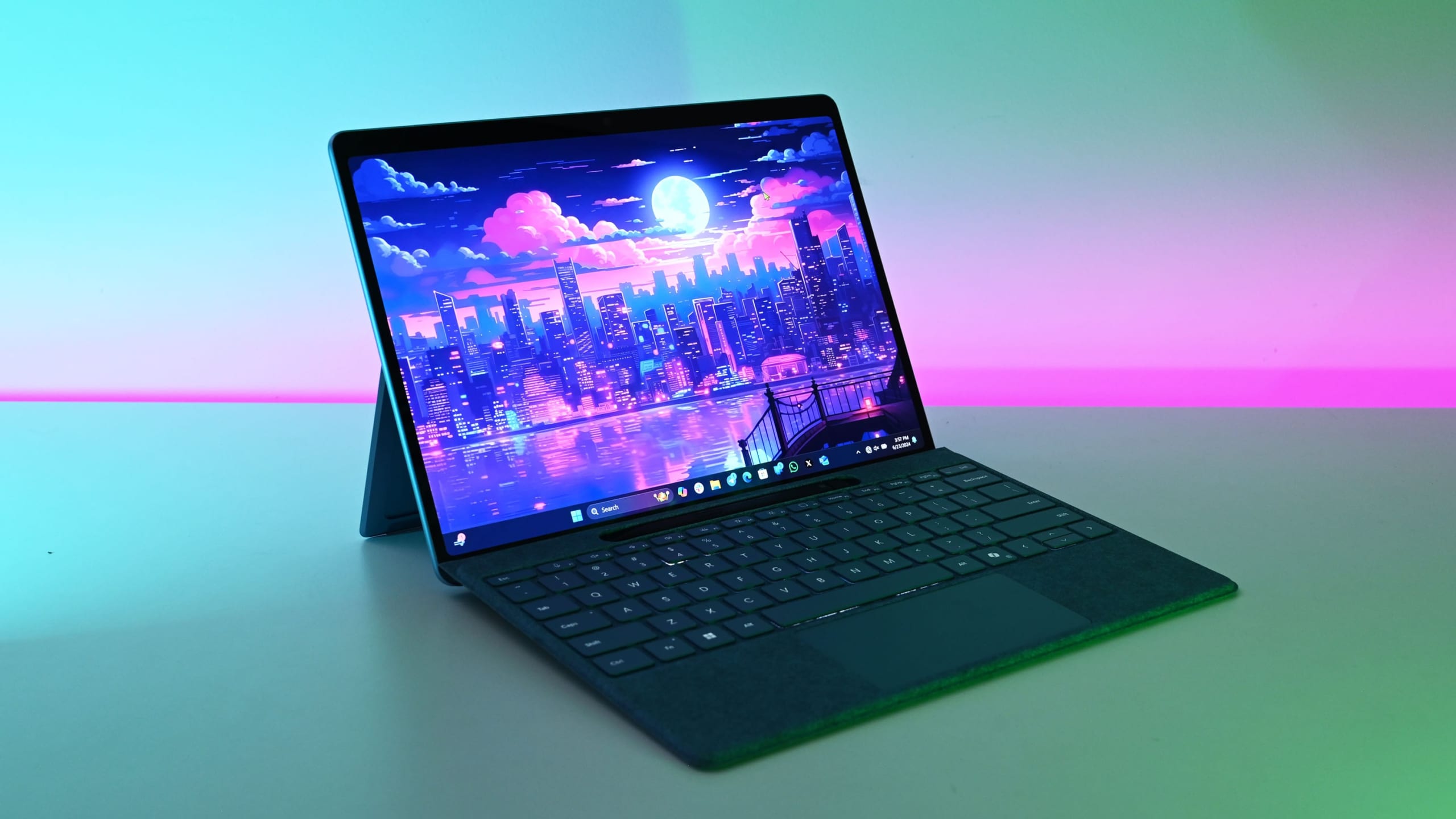 So sánh Surface Pro 12 inch và Surface Pro 11: Máy tính Copilot+ 2 trong 1 nào phù hợp nhất với bạn? 3 Surface Pro 12 inch